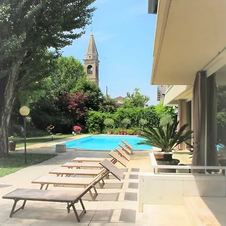 Πανσιόν Uva *